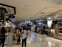 Thomson Plaza (D20), Shop House #567589011